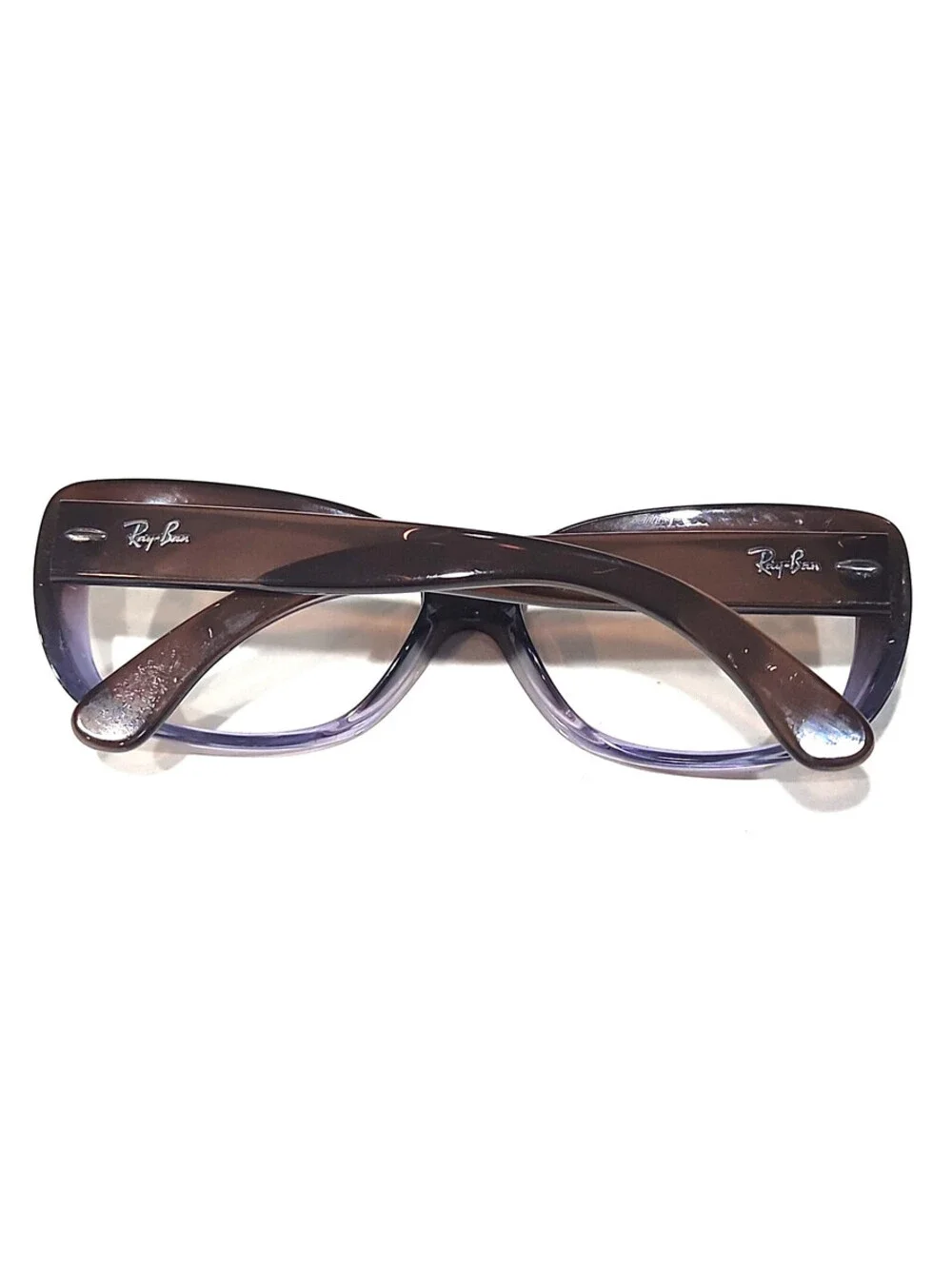 Ray-Ban very good